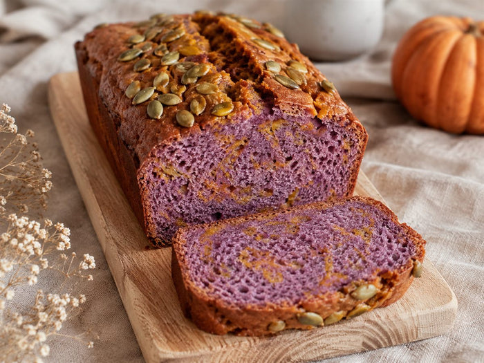 Pumpkin ube bread, mie violette et orange, graines de courge